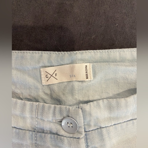 Gentle Fawn pleated light-wash denim shorts - Picture 6 of 12